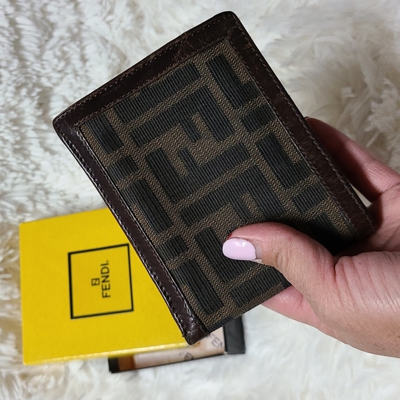 💯Authentic Fendi Short Monogram Wallet🍀 - Picture 1 of 10